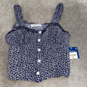 Women’s size S floral cropped tank top NWT